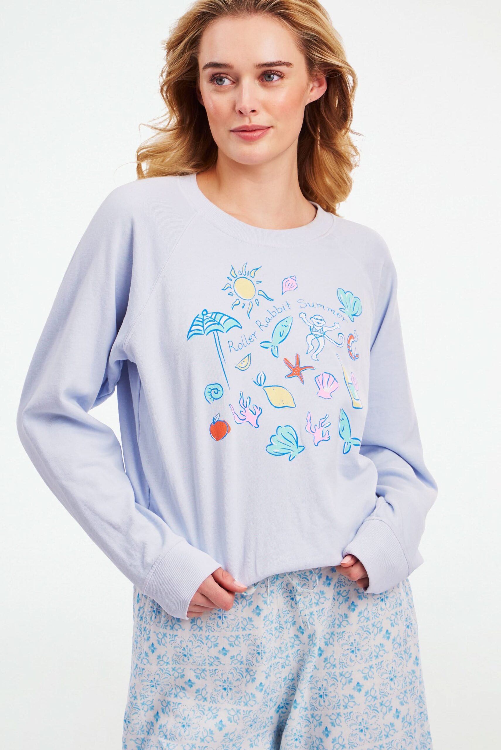 WOMENSBYTHESEACLASSICCREWNECKLIGHTBLUEROLLERRABBIT-00061